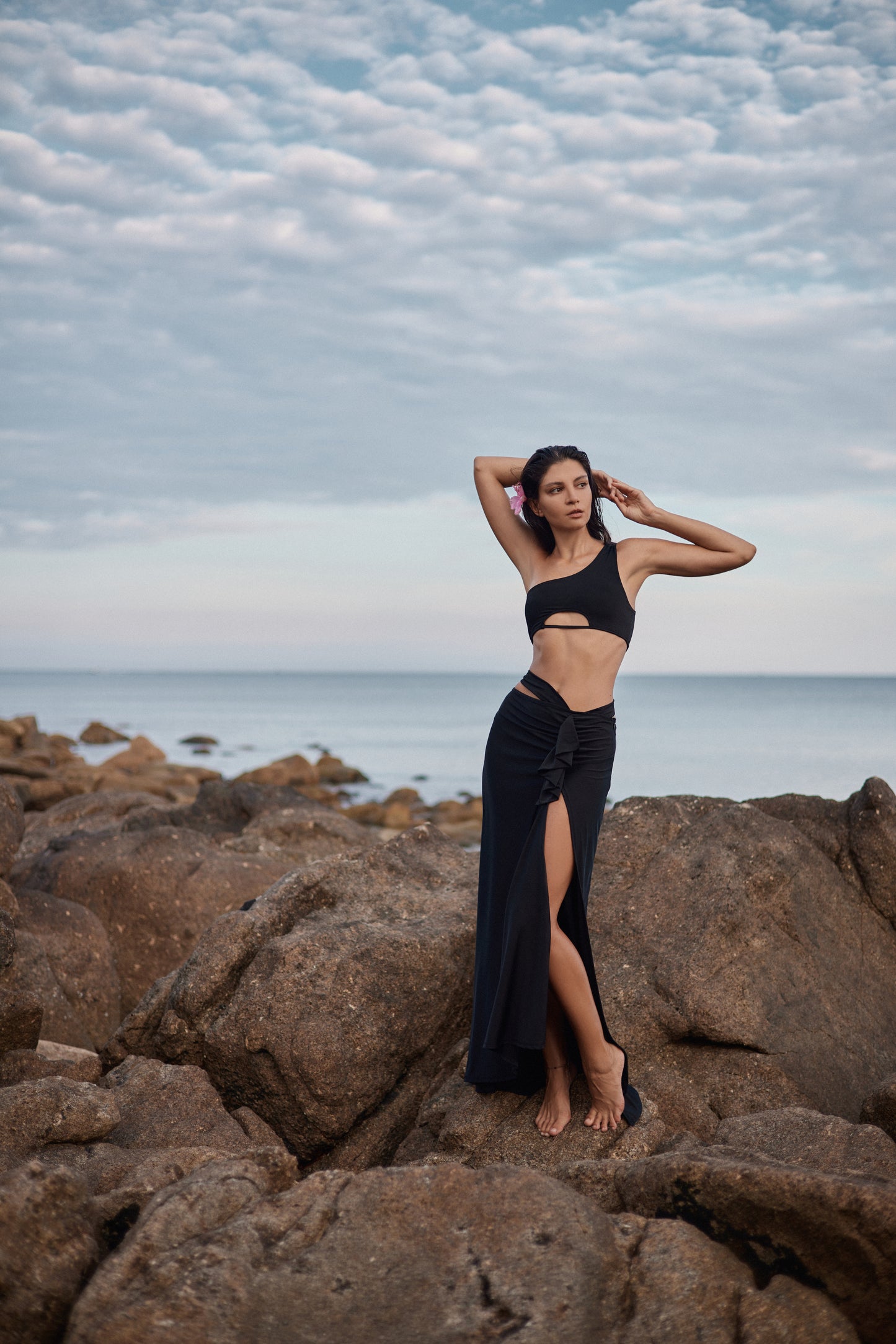 SWEET ESCAPE SKIRT SET MIDNIGHT BLACK